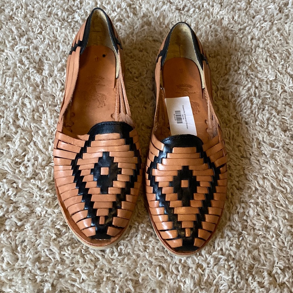 Huarache artesanal women shoes. Nwt